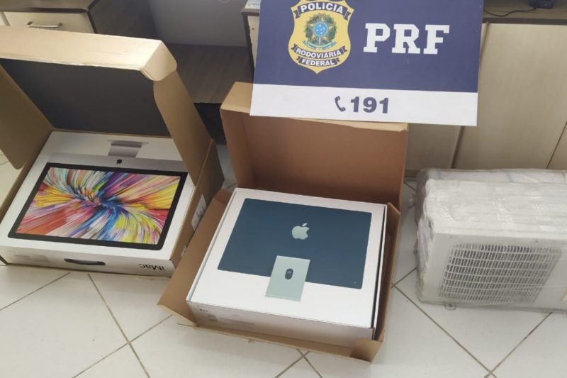 PRF apreende R$ 100 mil em eletr&ocirc;nicos em Rio Negrinho – Foto: PRF/Divulga&ccedil;&atilde;o