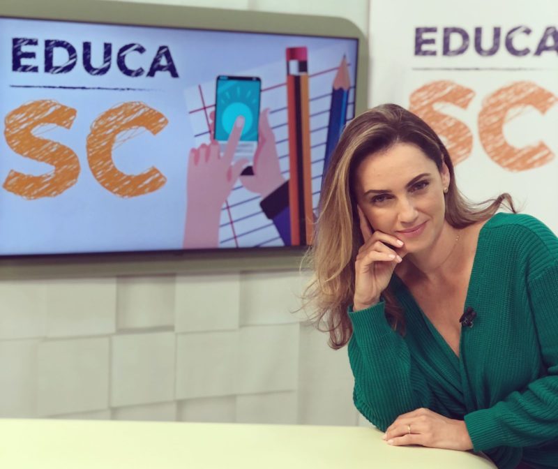 O programa especial será apresentado por Grasiele Aguiar – Foto: Educa SC/Divulgação/ND