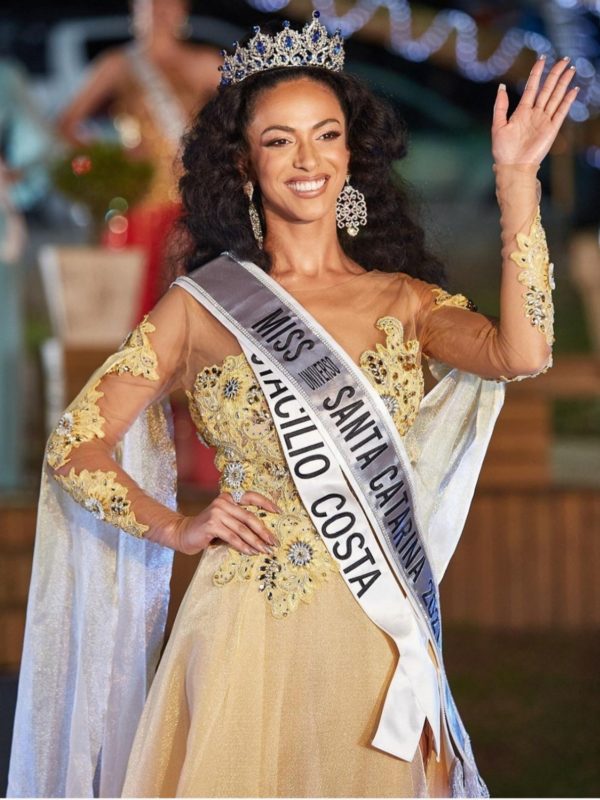 Bruna da Silva Valim, miss Universo Santa Catarina 2021 – Foto: Est&uacute;dio Autoria 37/Divulga&ccedil;&atilde;o/ND