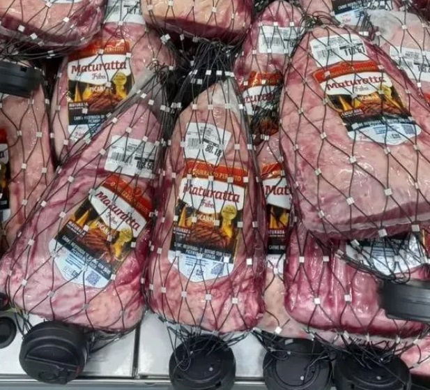 Carne vendida com lacre de segurança chama atenção em supermercados de SP &#8211; Foto: Reprodução/ND