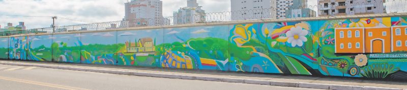 Mural colorido inspira pessoas de São José para a arte – Foto: Larissa Trentini