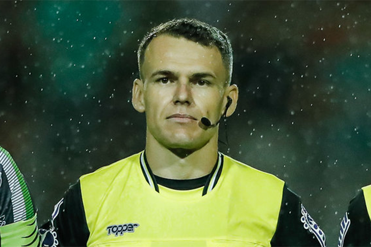 &Aacute;rbitro de 31 anos apitar&aacute; jogo do Corinthians pela 1&ordf; vez – Foto: Reprodu&ccedil;&atilde;o/ND