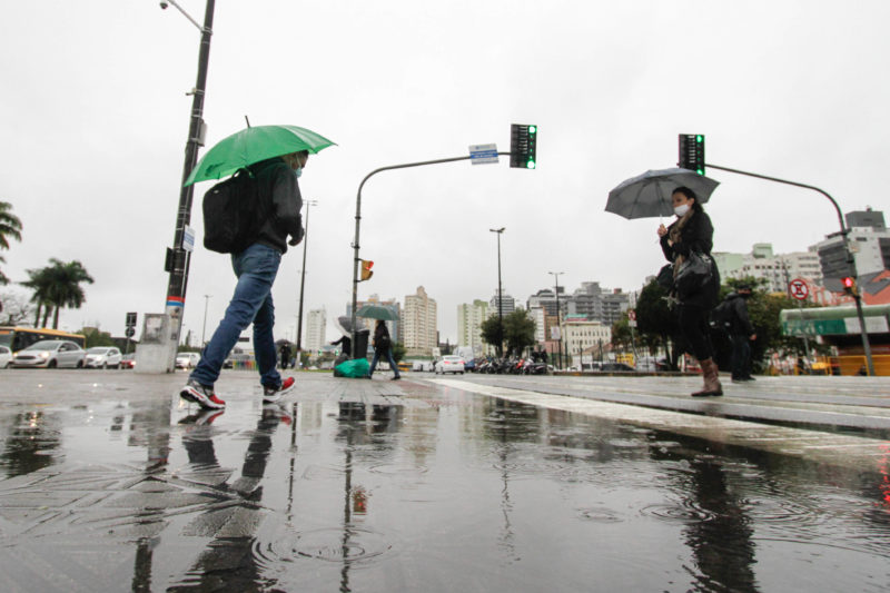 Chuva persistente marcou o feriado de Nossa Senhora  Aparecida em Santa Catarina &#8211; Foto: Leo Munhoz/ND