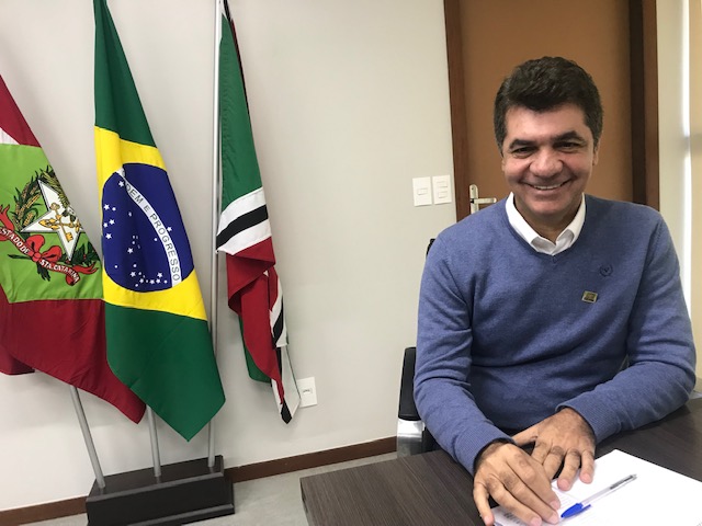 O prefeito de Criciúma, que já descartou a possibilidade de disputar a eleição de 2022, é especulado numa chapa com o PP – Foto: Divulgação/ND