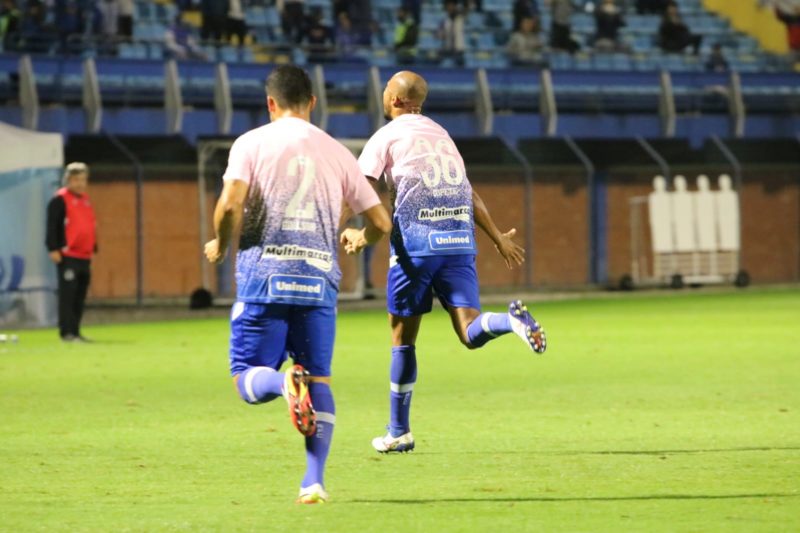 Copete comemora o gol do Avaí &#8211; Foto: Frederico Tadeu/Avaí F.C
