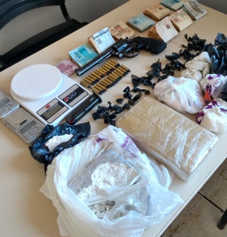 Em julho foram apreendidas drogas, revólver e munições – Foto: Polícia Civil/ND