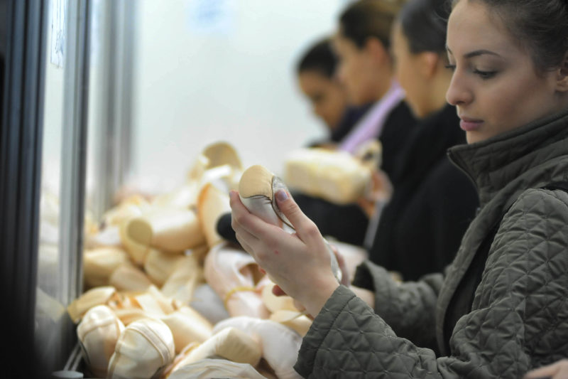 Feira da Sapatilha &eacute; o maior evento do segmento no pa&iacute;s – Foto: Mauro Artur Schlieck/ND