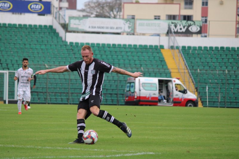 Lateral Foguinho estreou com gol – Foto: Patrick Floriani/FFC/ND