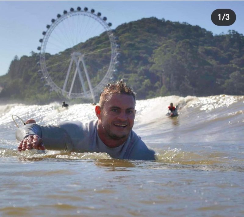 Pita Tavares conta como foi se deparar com tubarão em praia Central de Balneário Camboriú – Foto: Reprodução Internet