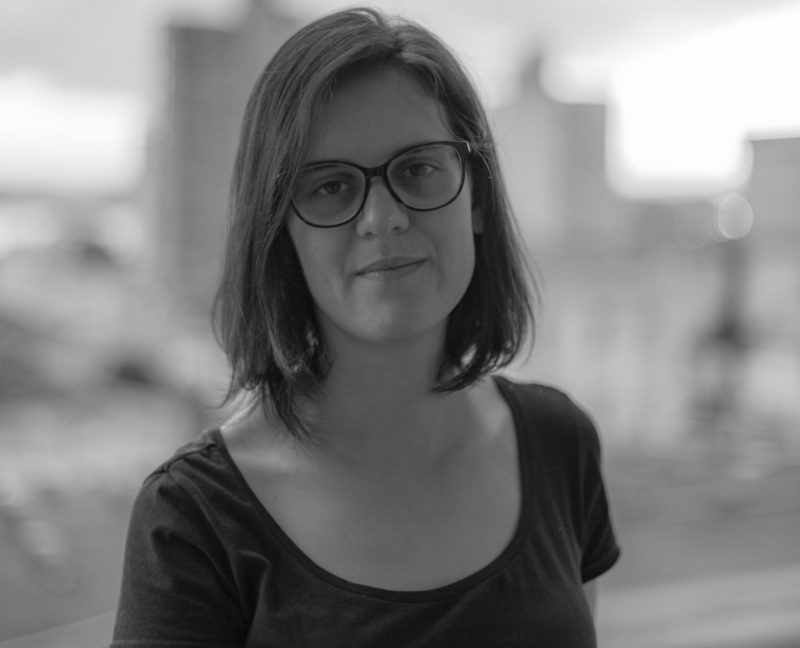 Gabi Bresola junta seu conhecimento emp&iacute;rico e acad&ecirc;mico para discutir a cultura do interior e as implica&ccedil;&otilde;es coloniais – Foto: Divulga&ccedil;&atilde;o/ Alian&ccedil;a Francesa/ND