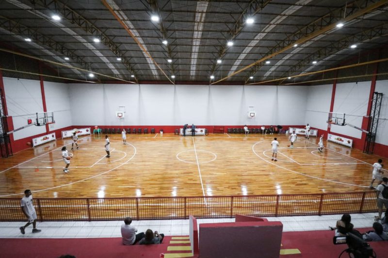 Gin&aacute;sio Nedir Macedo &eacute; a nova casa do basquete em S&atilde;o Jos&eacute; – Foto: Vitor Gui&atilde;o/FCB/ND