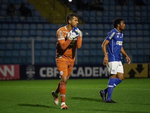 Gl&eacute;dson durante partida do Ava&iacute; – Foto: Gustavo Medeiros/Divulga&ccedil;&atilde;o
