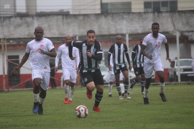 Jogo aconteceu neste s&aacute;bado, em Tubar&atilde;o – Foto: Patrick Floriani/FFC/Divulga&ccedil;&atilde;o/ND