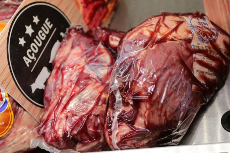 Com o aumento do valor da carne, o consumo do produto caiu no país inteiro. &#8211; Foto: Cristiano Estrela/Secom/Divulgação/ND