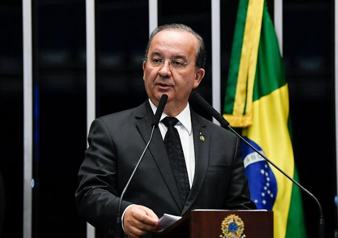 Jorginho Mello informou atrav&eacute;s das suas redes sociais que est&aacute; acompanhando o caso – Foto: Ag&ecirc;ncia Senado/Divulga&ccedil;&atilde;o/ND