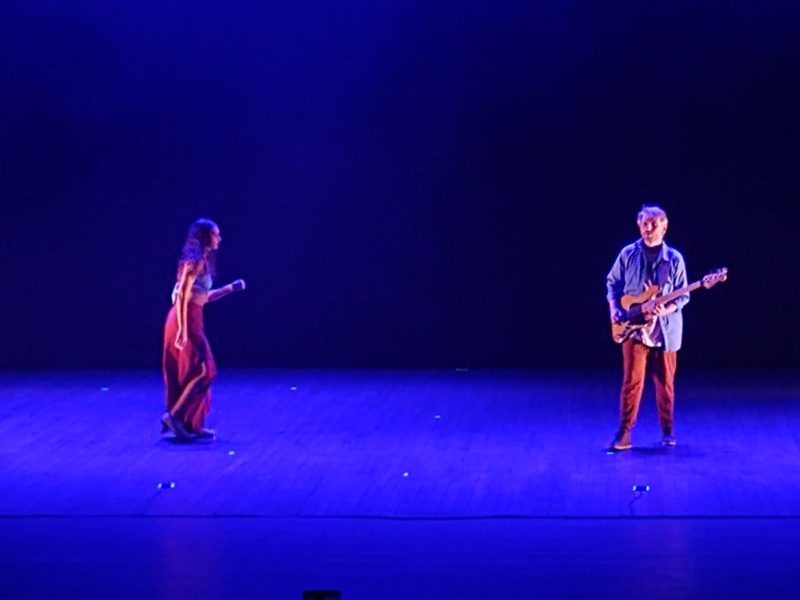 Espet&aacute;culos teatrais no Teatro do CIC voltaram a ser realizados – Foto: Paulo Mueller/NDTV