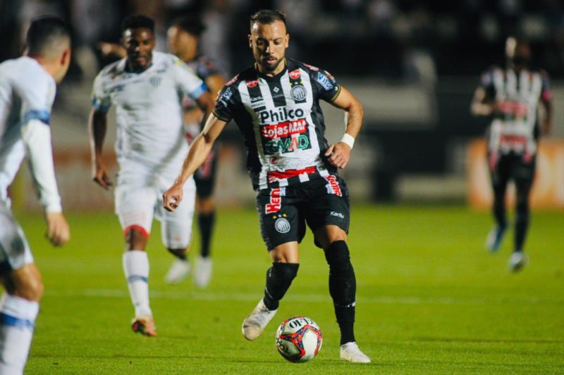 Paulo S&eacute;rgio virou o jogo para os paranaenses – Foto: Andrew Jonatan/Oper&aacute;rio