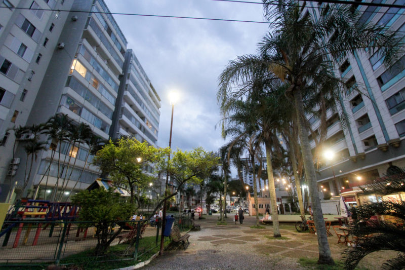 &Aacute;rea fica entre a rua Bocai&uacute;va e a Beira-Mar Norte – Foto: Leo Munhoz/ND