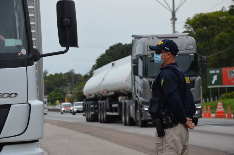 Operação Nossa Senhora Aparecida registrou quatro mortes em Santa Catarina – Foto: PRFSC/Divulgação/ND