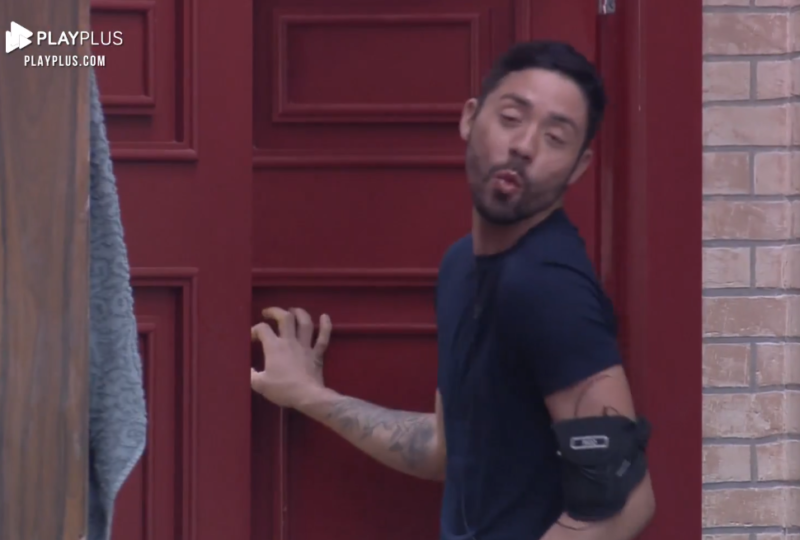 Rico e Dynho discutem e MC Mirella vira tema da briga