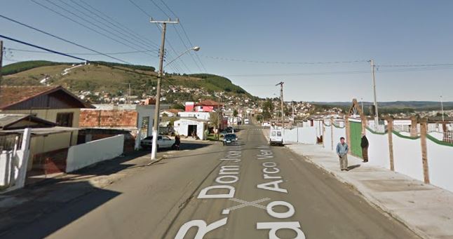 Crime ocorreu na rua Dom Joaquim do Arco Verde, em Lages – Foto: Reprodução/Google Street View