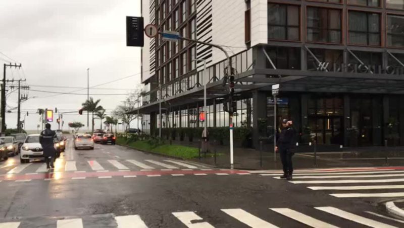 Sem&aacute;foros sem sincronia deixam o tr&acirc;nsito mais travado e perigoso – Foto: GMF/Divulga&ccedil;&atilde;o/ND