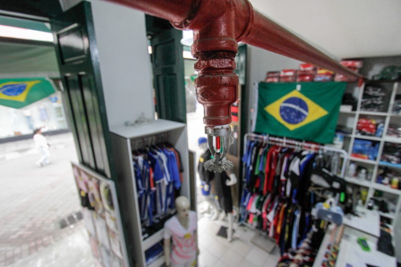 Sprinkler em loja do Mercado Público de Florianópolis