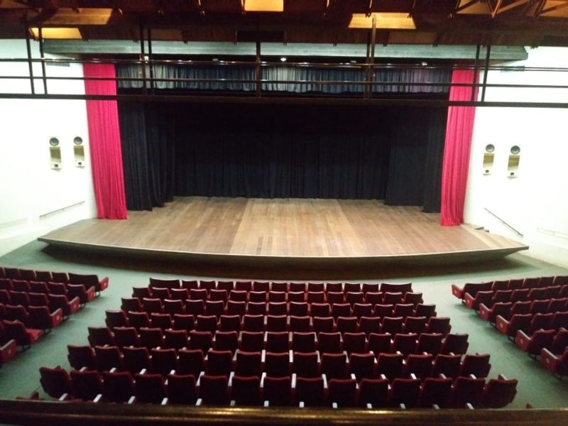Teatro Elias Angeloni em Criciúma está adequada à retomada das atividades. – Foto: Divulgação
