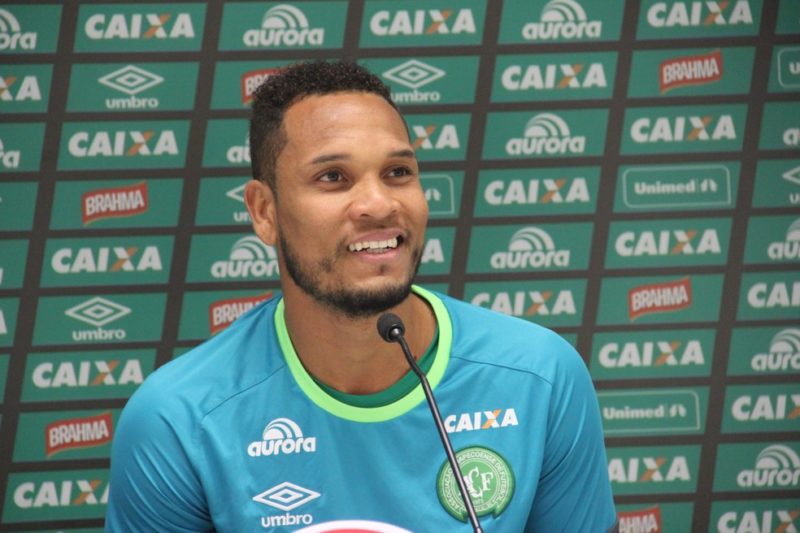 Thiego foi uma das 71 v&iacute;timas da trag&eacute;dia a&eacute;rea da Chapecoense – Foto: Cleberson Silva/Chapecoense