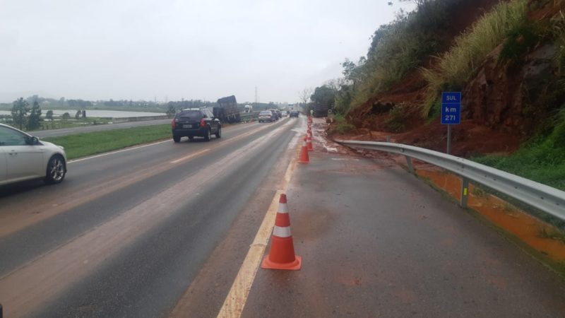 Trânsito liberado em Imbituba – Foto: PRF/Divulgação/ND