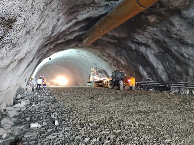 A obra do contorno viário está na fase de estruturação e perfuração de túneis. – Foto: Paulo Mueller/NDTV