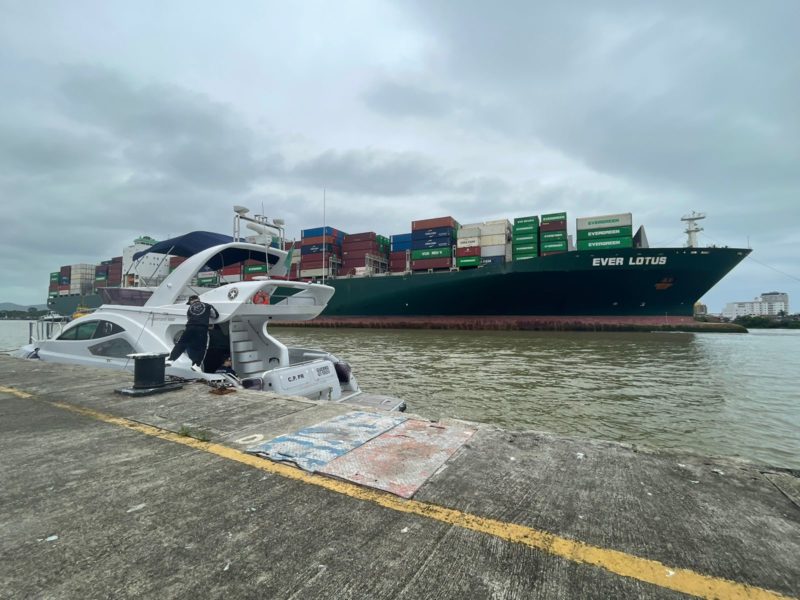 Vistoria em portos de Itaja&iacute; e Itapo&aacute; &eacute; refor&ccedil;o no combate ao tr&aacute;fico internacional de drogas – Foto: Receita Federal/Marinha do Brasil/Divulga&ccedil;&atilde;o