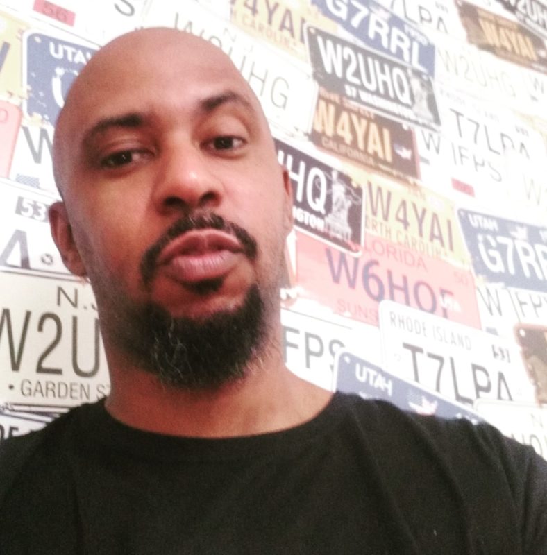 Empres&aacute;rio de Balne&aacute;rio Cambori&uacute; denunciou racismo nas redes sociais – Foto: Reprodu&ccedil;&atilde;o/Internet