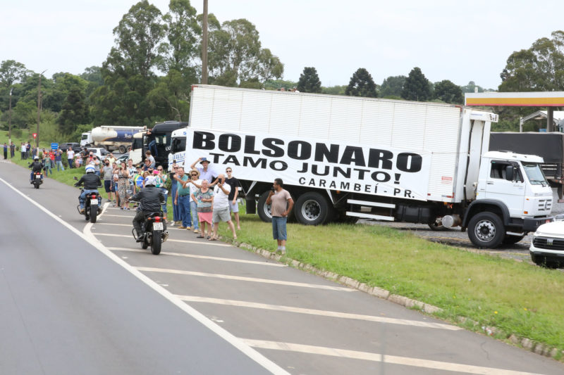 ‘Est&aacute; crescendo a tend&ecirc;ncia de caminhoneiros de parar o Brasil’, diz Bolsonaro – Foto: Clauber Cleber Caetano/PR/ND