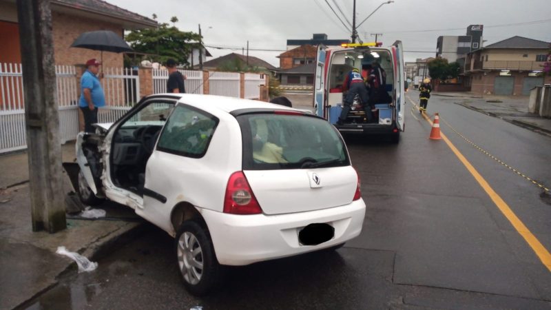 Acidente aconteceu na manh&atilde; desta quinta-feira (18), na zona Norte da cidade – Foto: Ricardo Alves/NDTV
