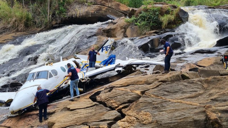 Cantora morreu em acidente a&eacute;reo na tarde desta sexta-feira (9) – Foto: FAB/Divulga&ccedil;&atilde;o/ND