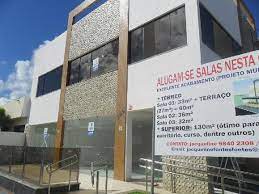 Multiplicam-se as placas de aluguel de salas e escrit&oacute;rios na Capital – Foto: Arquivo