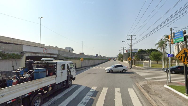 Cruzamento da marginal da BR-101 com a avenida Delamar Jos&eacute; da Silva, em S&atilde;o Jos&eacute; – Foto: Google/Reprodu&ccedil;&atilde;o