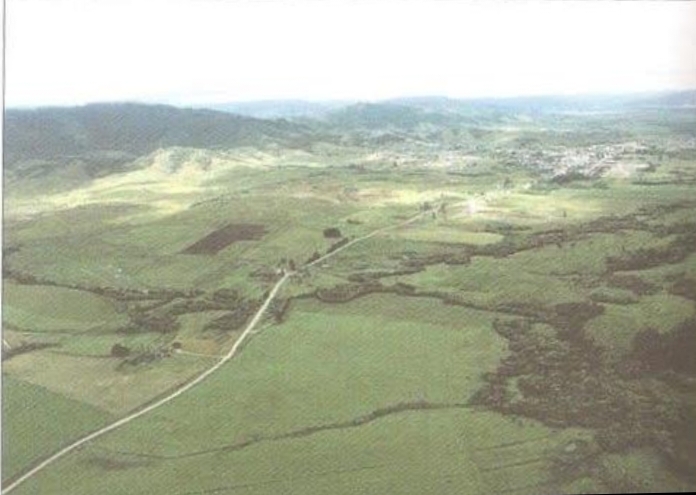 Aspectos fotogr&aacute;ficos da antiga estrada de Florian&oacute;polis a Lages e atual rodovia BR-282 nas imedia&ccedil;&otilde;es de Bom Retiro. Fotografia de 1998 – Foto: Antonio Carlos Werner/ND