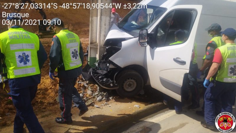 Duas v&iacute;timas foram encaminhadas ao hospital em Brusque – Foto: Divulga&ccedil;&atilde;o/CBMSC