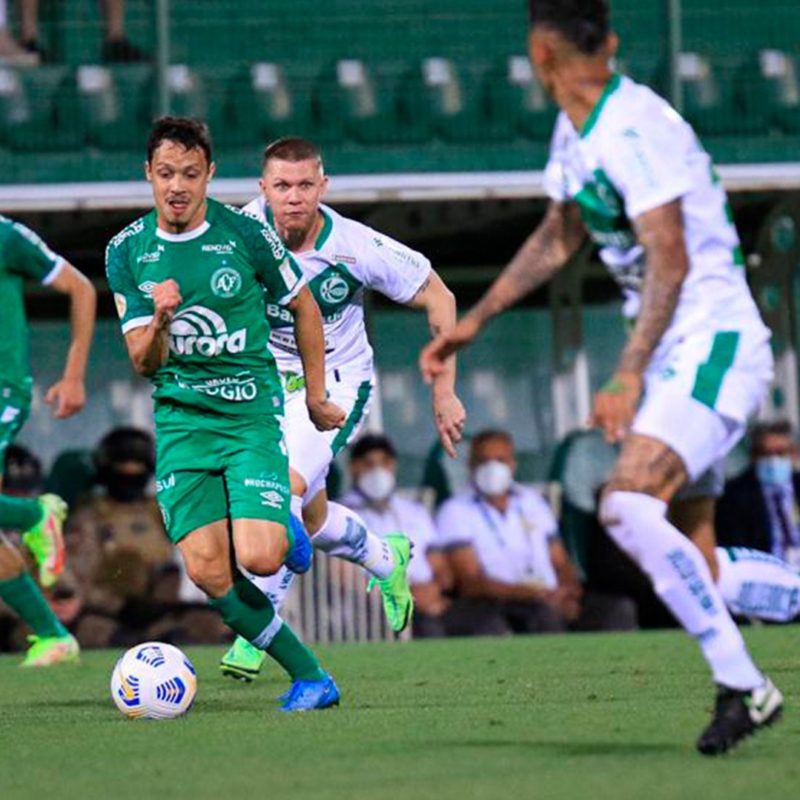 Chapecoense, que continua sem vencer na Arena Cond&aacute;, tem apenas uma vit&oacute;ria nesta edi&ccedil;&atilde;o da S&eacute;rie A – Foto: ACF/ND