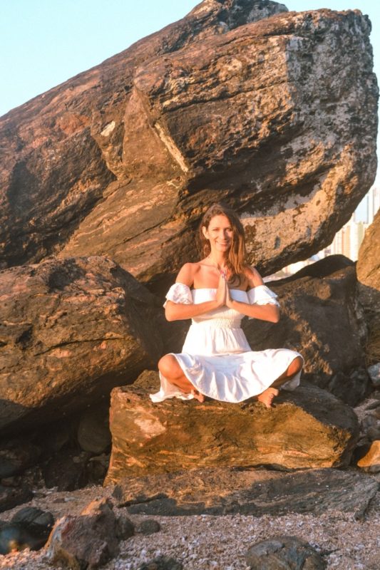 Através da dor descobriu como curar os outros com amor, confira a entrevista com Dalita