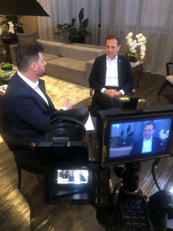 Governador de S&atilde;o Paulo, Jo&atilde;o Doria, concede entrevista ao colunista pol&iacute;tico do ND, Altair Magagnin – Foto: Divulga&ccedil;&atilde;o – ND