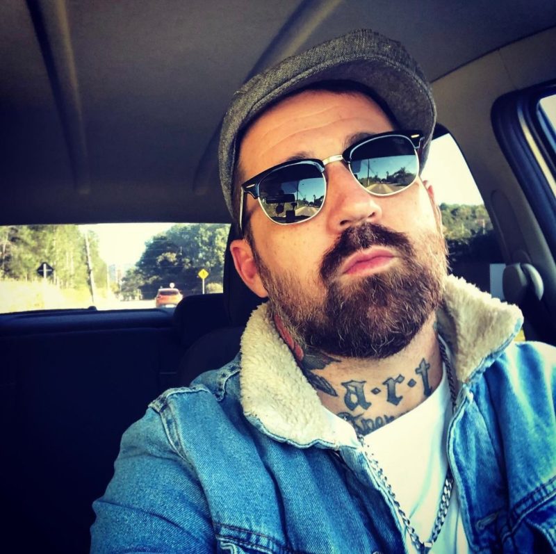 Tatuagem: arte que enaltece o corpo, conheça a história do tatuador Driin