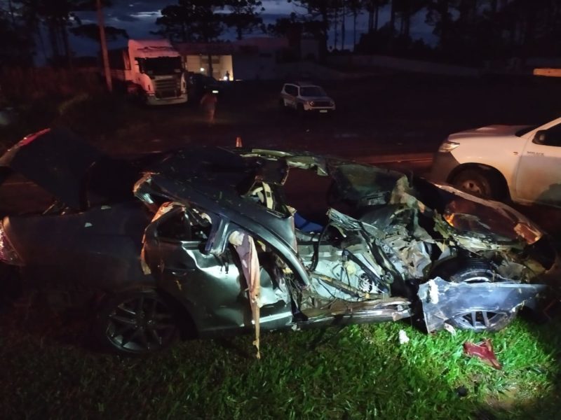 Motorista, de 51 anos, morreu em grave acidente de tr&acirc;nsito, em Descanso – Foto: PMRV/Divulga&ccedil;&atilde;o/ND