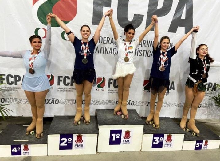 Essa foi a primeira vez que Maria conquistou o primeiro lugar em competi&ccedil;&otilde;es solo – Foto: SED/Divulga&ccedil;&atilde;o