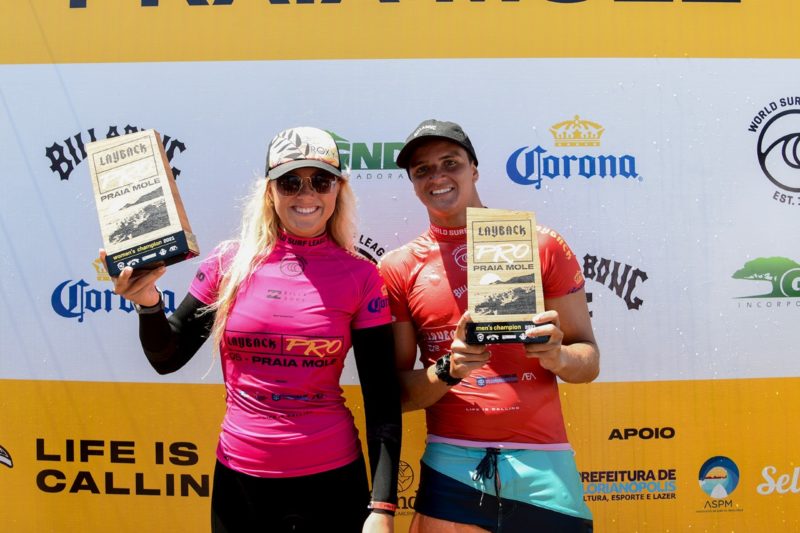 Laura Raupp e Eduardo, SURFISTAS campeões do campeonato de surf realizado em SC