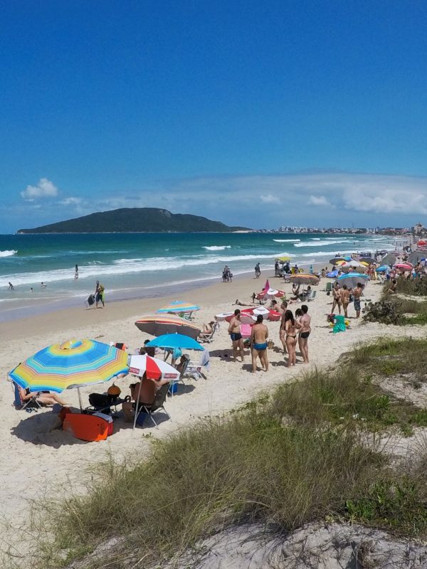 Praia de Ingleses, no Norte de Ilha de Santa Catarina – Foto: Cristiano Estrela/Divulga&ccedil;&atilde;o/Secom/ND