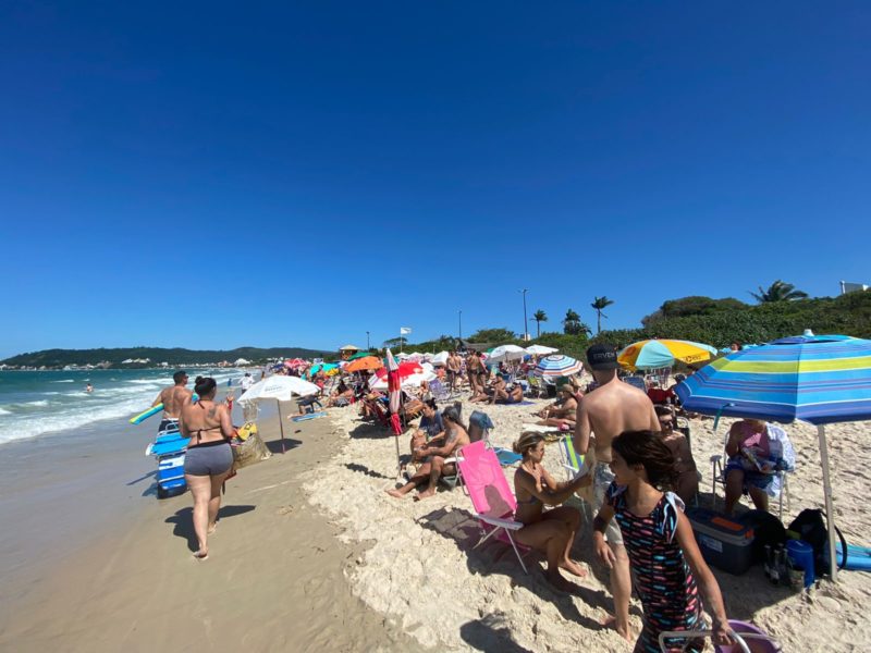 A meta de conclus&atilde;o da obra na praia de Jurer&ecirc; &eacute; at&eacute; dezembro de 2022 – Foto: Thain&aacute; Klock/ND