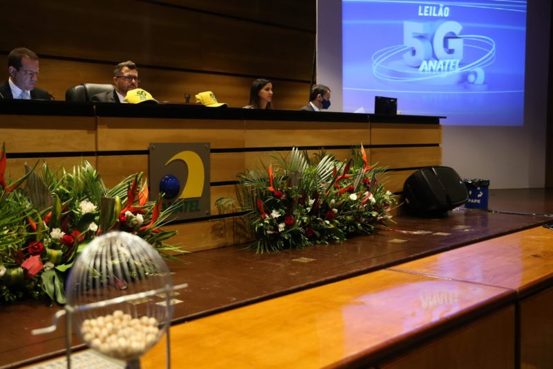 Claro, Vivo e TIM arrematam faixa de 3,5 GHz do leil&atilde;o do 5G – Foto: Jos&eacute; Cruz/Ag&ecirc;ncia Brasil/Divulga&ccedil;&atilde;o/ND